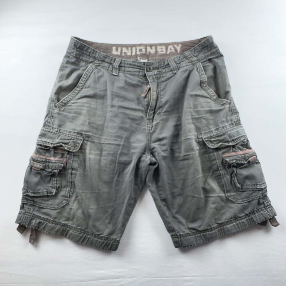 Unionbay Men's Green Cotton Cargo Shorts Size 34